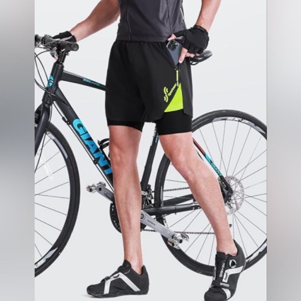 ☔️⏭️NWT Black & Neon Yellow Padded Bike Shorts Men's Small